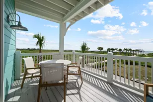 723 Seaside Dr, Crystal Beach, TX 77650 - Photo 20