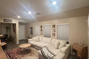 4307 Sand Pebble Ln, Baytown, TX 77521 - Photo 2