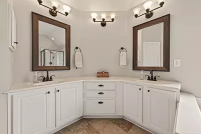 623 Deer Hollow Drive, Sugar Land, TX 77479 - Photo 20