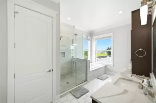 12 Gentry Ln, Galveston, TX 77554 - Photo 14