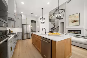7106 Raton St, Houston, TX 77055 - Photo 18