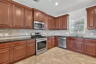 11307 Grand Creek Ln, Tomball, TX 77375 - Photo 8