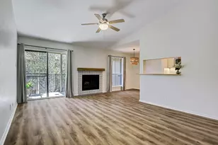 700 Thicket Ln, Houston, TX 77079 - Photo 2