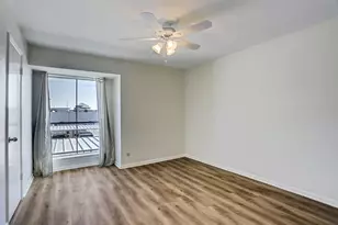 700 Thicket Ln, Houston, TX 77079 - Photo 12