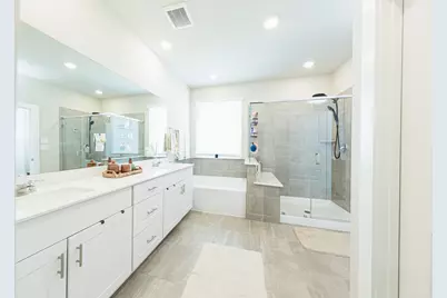 14807 Slow River Avenue, Houston, TX 77082 - Photo 32