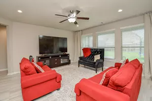 6807 Vista Ledge Dr, Baytown, TX 77521 - Photo 8