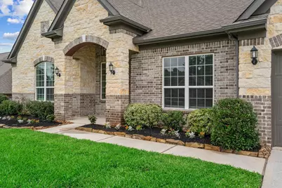 203 Magnolia Reserve Loop, Magnolia, TX 77354 - Photo 2
