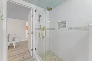 4021 Las Palmas St, Galveston, TX 77554 - Photo 18