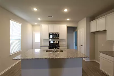 7911 Grandstand Parkway, Fulshear, TX 77441 - Photo 4