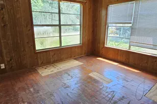 24 Peach St, Lolita, TX 77971 - Photo 4
