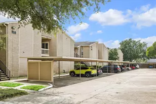718 Bering Dr, Houston, TX 77057 - Photo 24