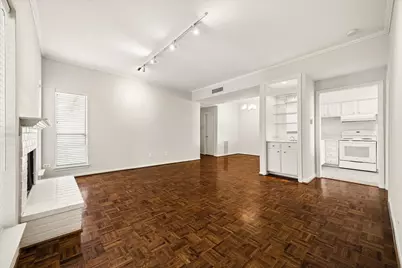 718 Bering Drive #B, Houston, TX 77057 - Photo 2