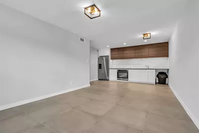 606 Marshall Street #B6, Houston, TX 77006 - Photo 10