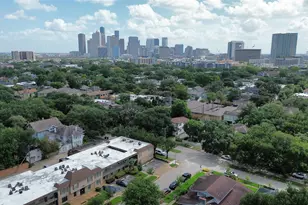 606 Marshall St, Houston, TX 77006 - Photo 44