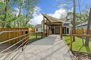 6712 Cohn St, Houston, TX 77091 - Photo 2