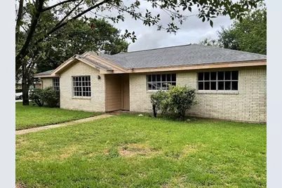 2401 Camino Court, Texas City, TX 77590 - Photo 1