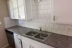 2401 Camino Ct, Texas City, TX 77590 - Photo 6