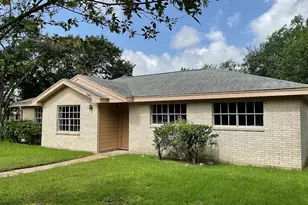 2401 Camino Ct, Texas City, TX 77590 - Photo 1
