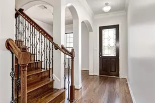 7827 Shady Villa Cove, Houston, TX 77055 - Photo 2