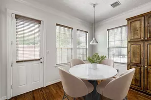 7827 Shady Villa Cove, Houston, TX 77055 - Photo 10