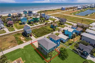 11216 Reagor Way, Galveston, TX 77554 - Photo 1