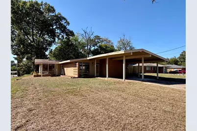 1505 Berry Lane, Longview, TX 75602 - Photo 2