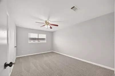 7031 Chasewood Drive, Missouri City, TX 77489 - Photo 18
