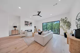 1135 Lake Pointe Pkwy, Sugar Land, TX 77478 - Photo 12