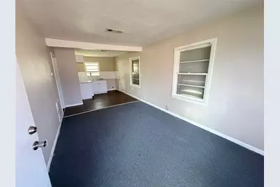 2211 Avenue O, Galveston, TX 77550 - Photo 6