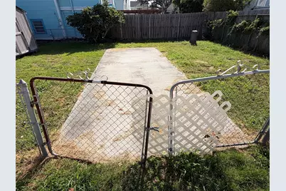 2211 Avenue O, Galveston, TX 77550 - Photo 16