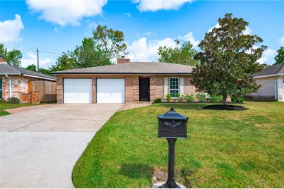 16735 Townes Road, Friendswood, TX 77546 - Photo 1