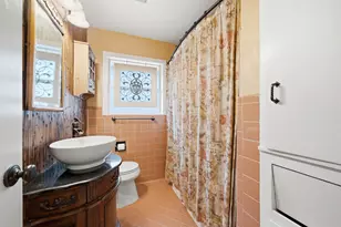 9910 Pine Lake Dr, Houston, TX 77055 - Photo 14