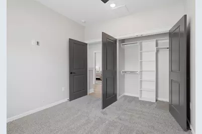 5034 Mallow Street, Houston, TX 77033 - Photo 12