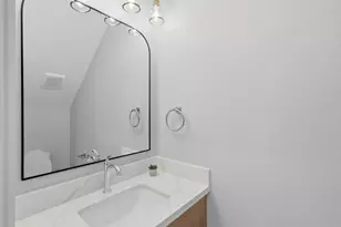 5034 Mallow St, Houston, TX 77033 - Photo 10
