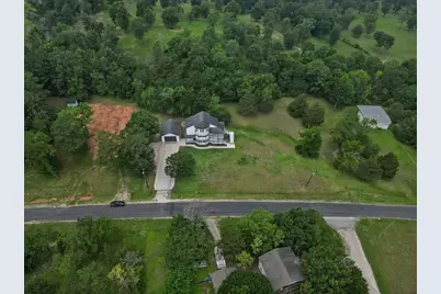 401 Paradise Drive, Coldspring, TX 77331 - Photo 4