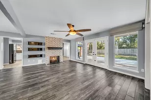 22607 River Birch Dr, Tomball, TX 77375 - Photo 8