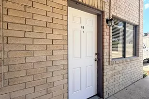 1410 Blalock Rd, Houston, TX 77055 - Photo 4