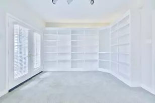 4720 Post Oak Timber, Houston, TX 77056 - Photo 16