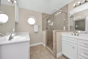 5951 S Loop E, Houston, TX 77033 - Photo 8