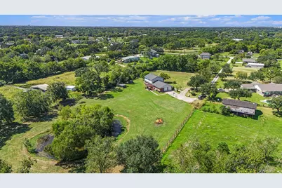 12421 Roy Road #CR105, Brookside Village, TX 77581 - Photo 38