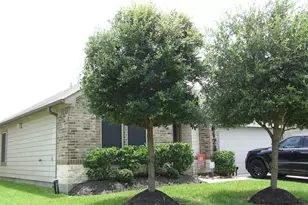 19123 Macallan Ln, Katy, TX 77449 - Photo 2