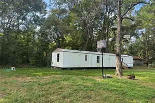 163 Robbins Ave, Livingston, TX 77351 - Photo 22