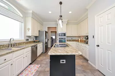 4306 Island Hills Drive, Pasadena, TX 77059 - Photo 14