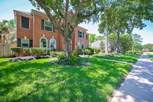 4306 Island Hills Dr, Pasadena, TX 77059 - Photo 2