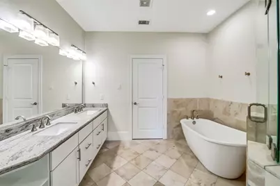 5526 Darling Street #C, Houston, TX 77007 - Photo 14