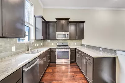 5526 Darling Street #C, Houston, TX 77007 - Photo 10