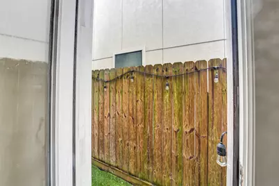 5526 Darling Street #C, Houston, TX 77007 - Photo 20
