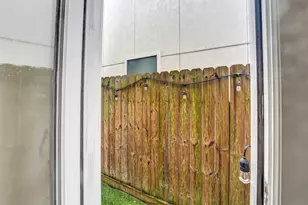 5526 Darling St, Houston, TX 77007 - Photo 20