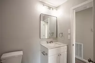 972 Park Meadow Dr, Beaumont, TX 77706 - Photo 16