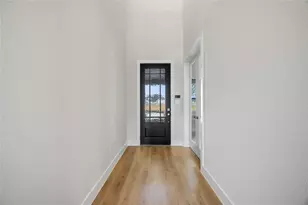 11207 Southwood Dr, Iowa Colony, TX 77583 - Photo 2